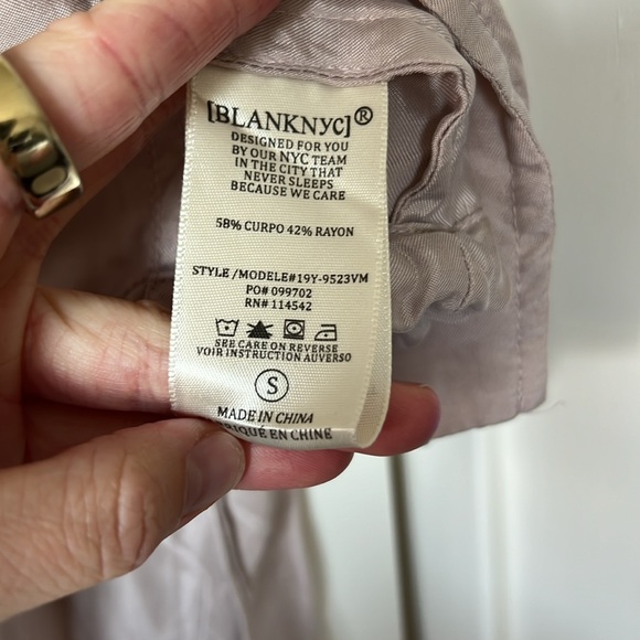 Jacket - Picture 6 of 7